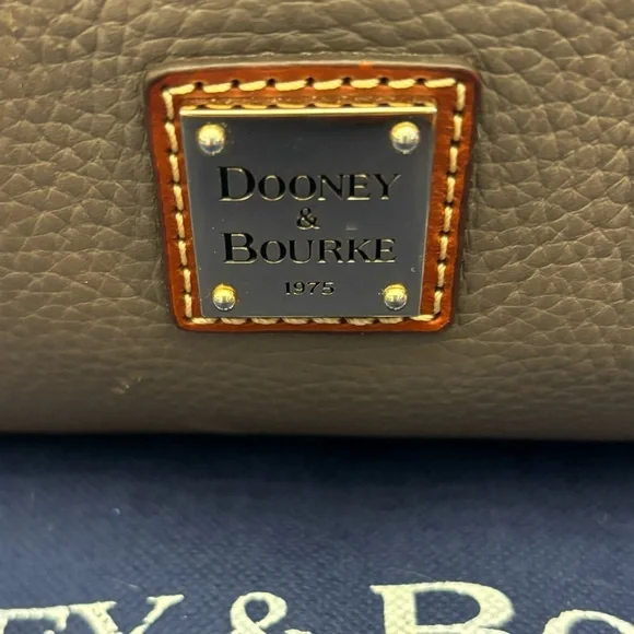 Dooney & Bourke Grey Grain Barlow - Picture 14 of 16